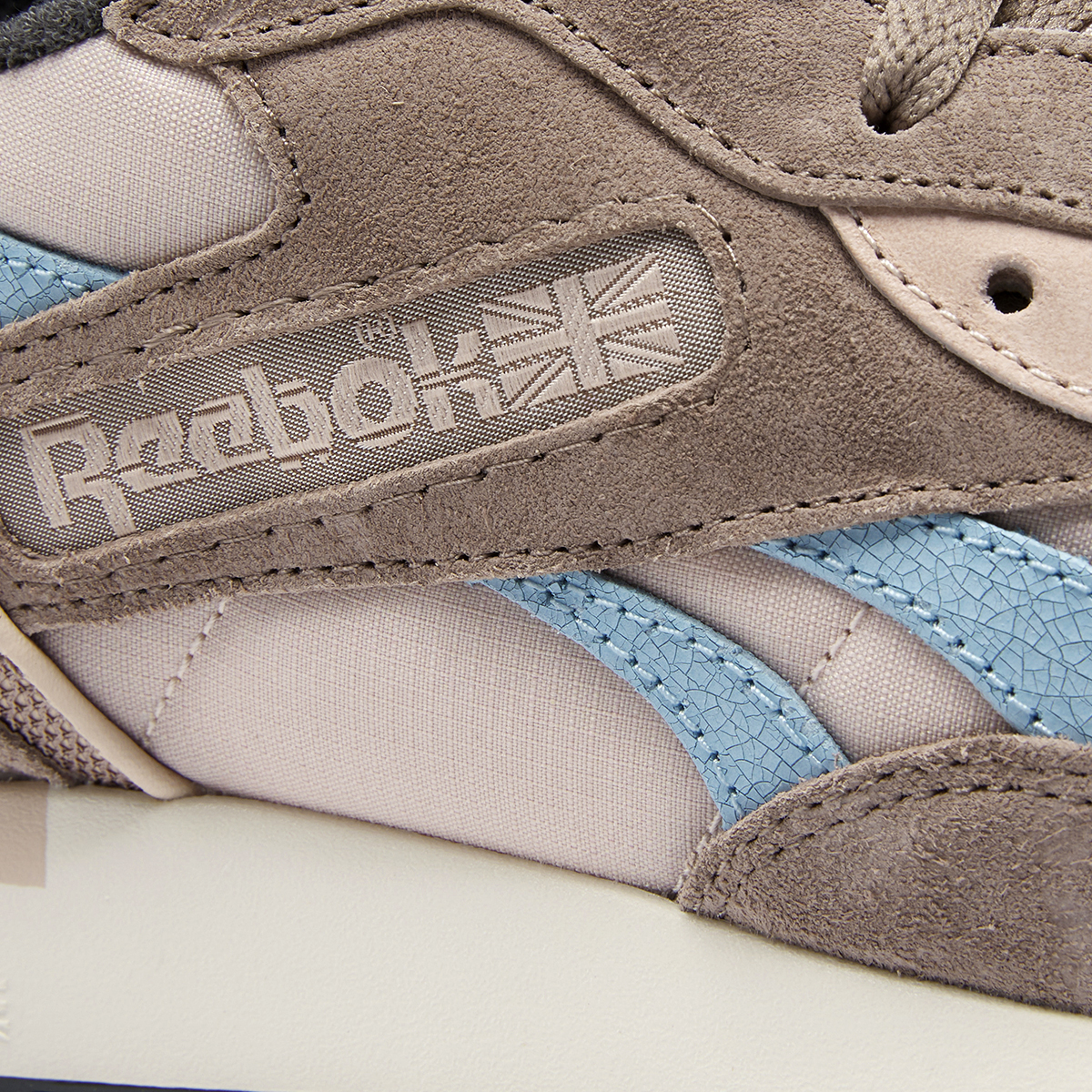 LX8500 - Faded Locker Room - Taupe
