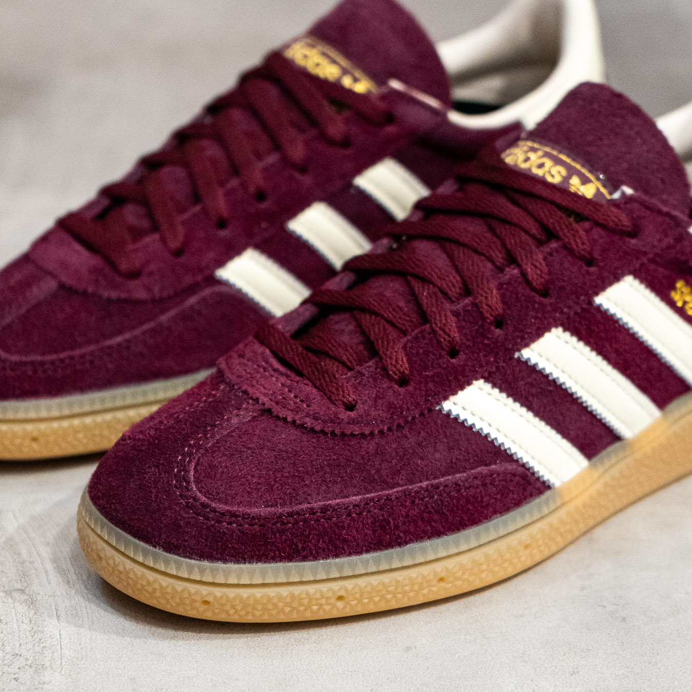 Handball Spezial - Maroon