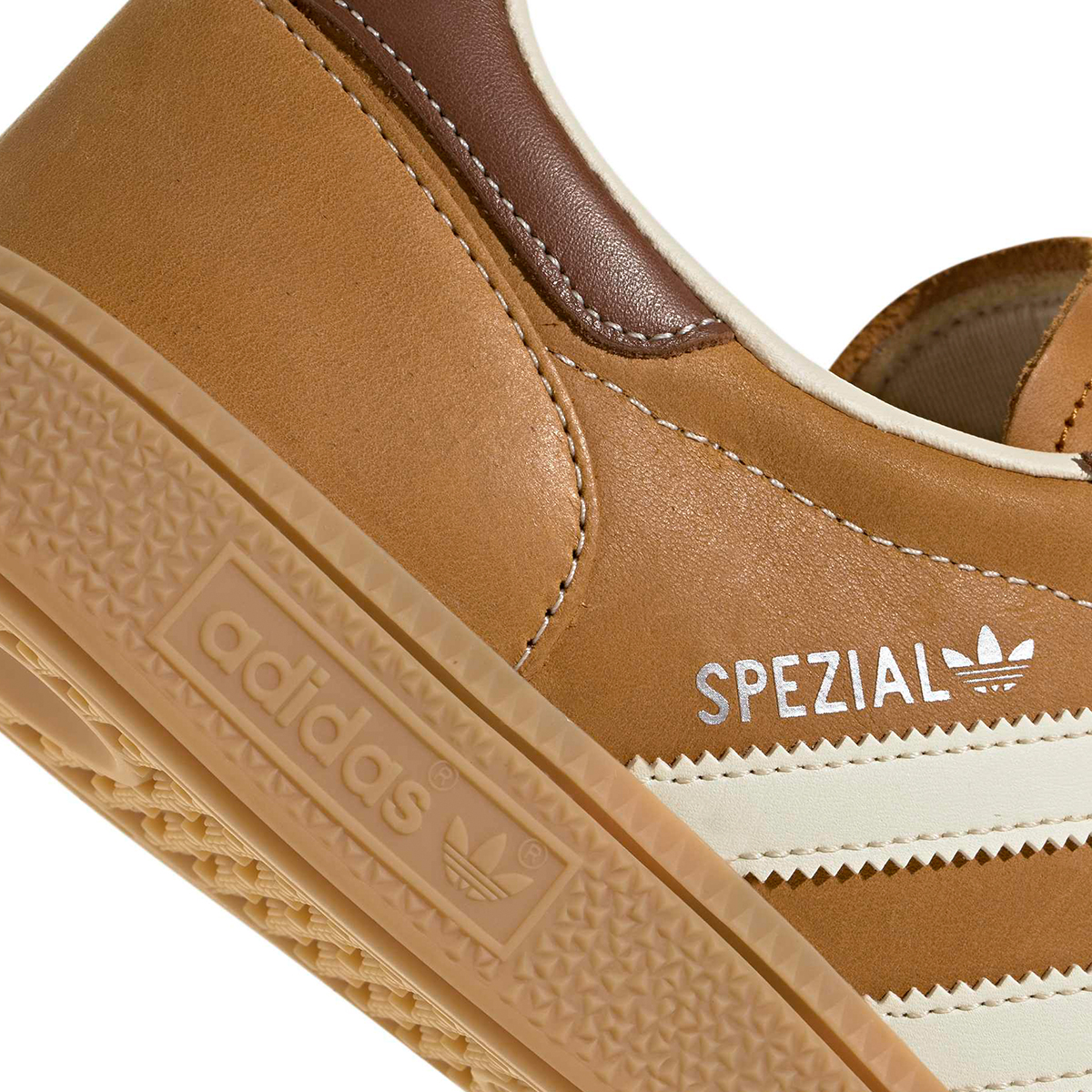 Handball Spezial - Brown