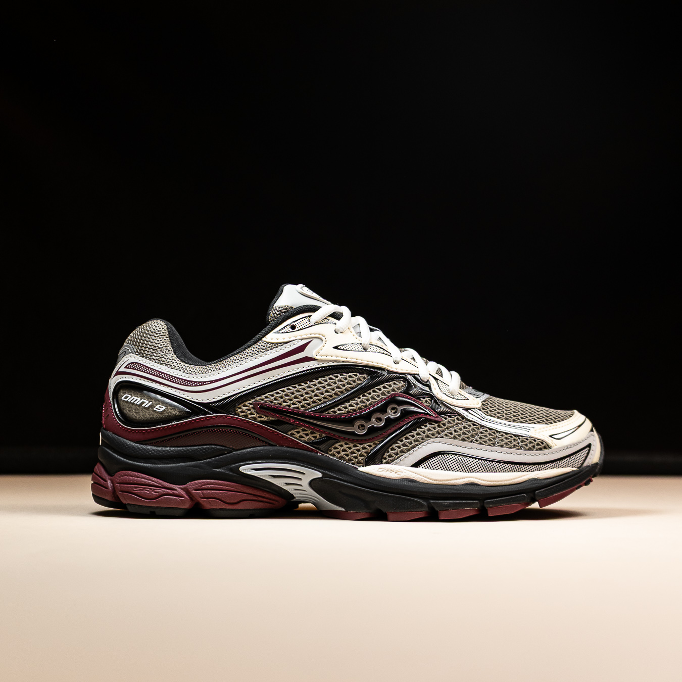 PROGRID OMNI 9 - Tan Maroon