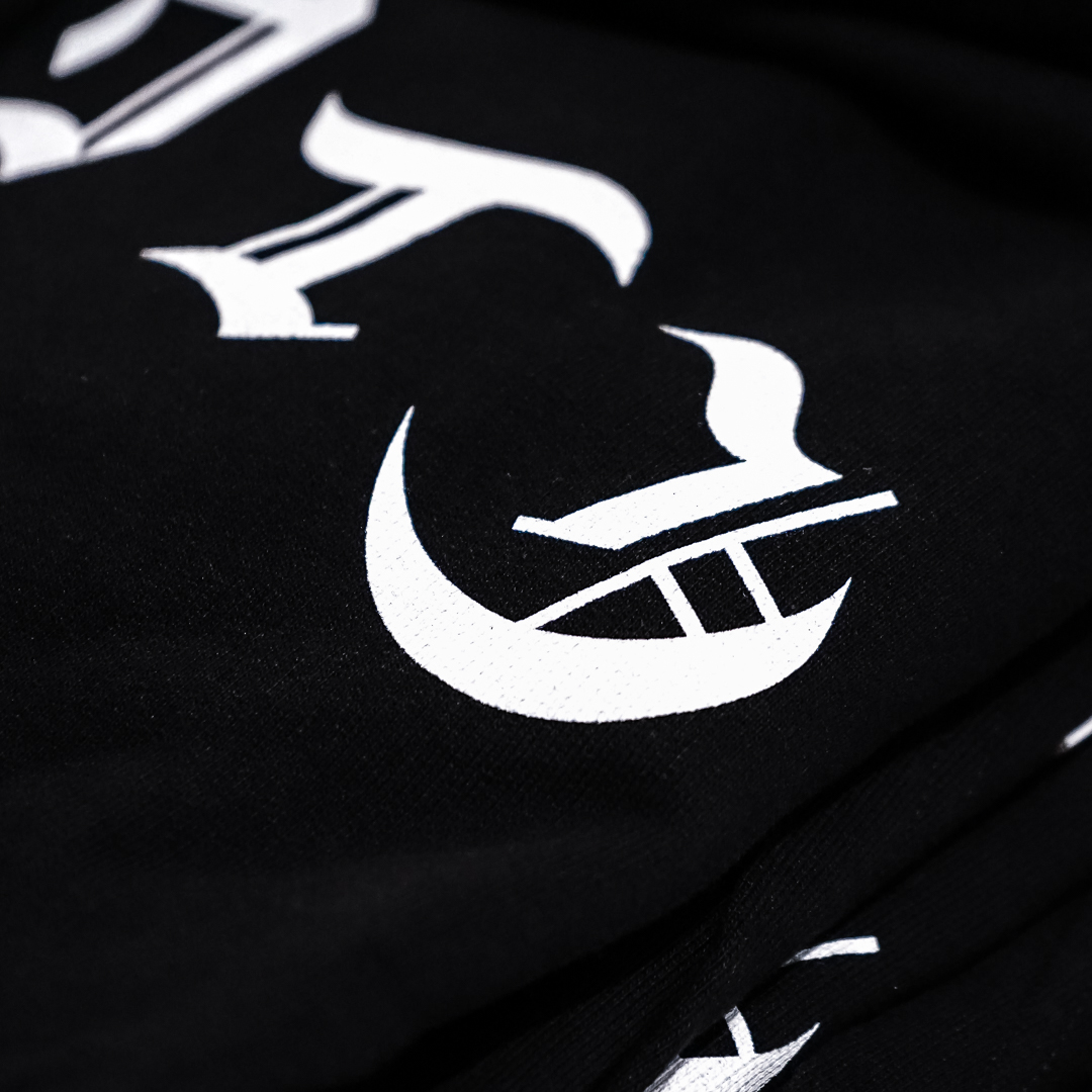High Life Low Levels - Oversized Hoodie - Black