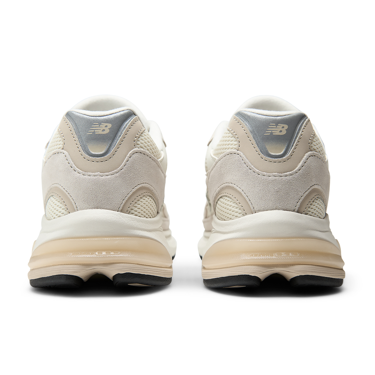 2010 - Beige