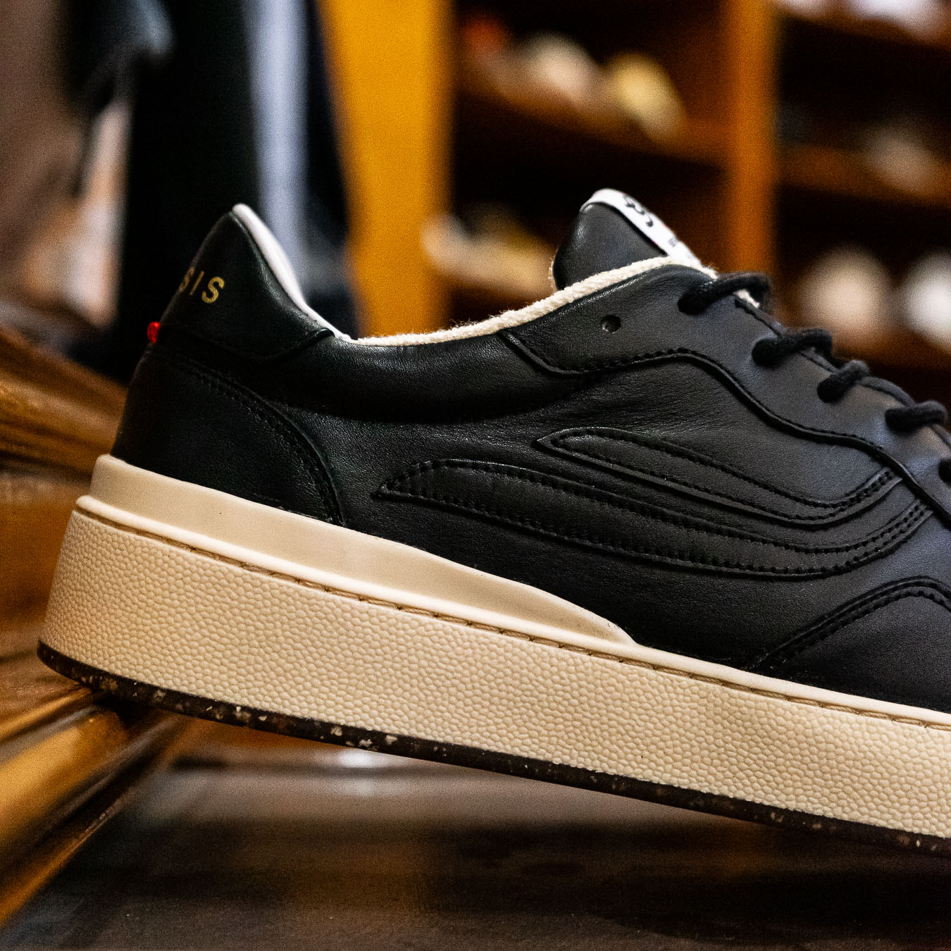 G-Soley Porto Plain Leather - Black