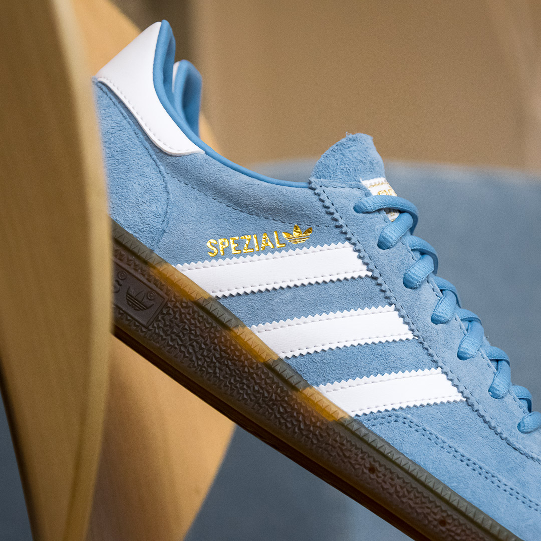 Handball Spezial - Light Blue