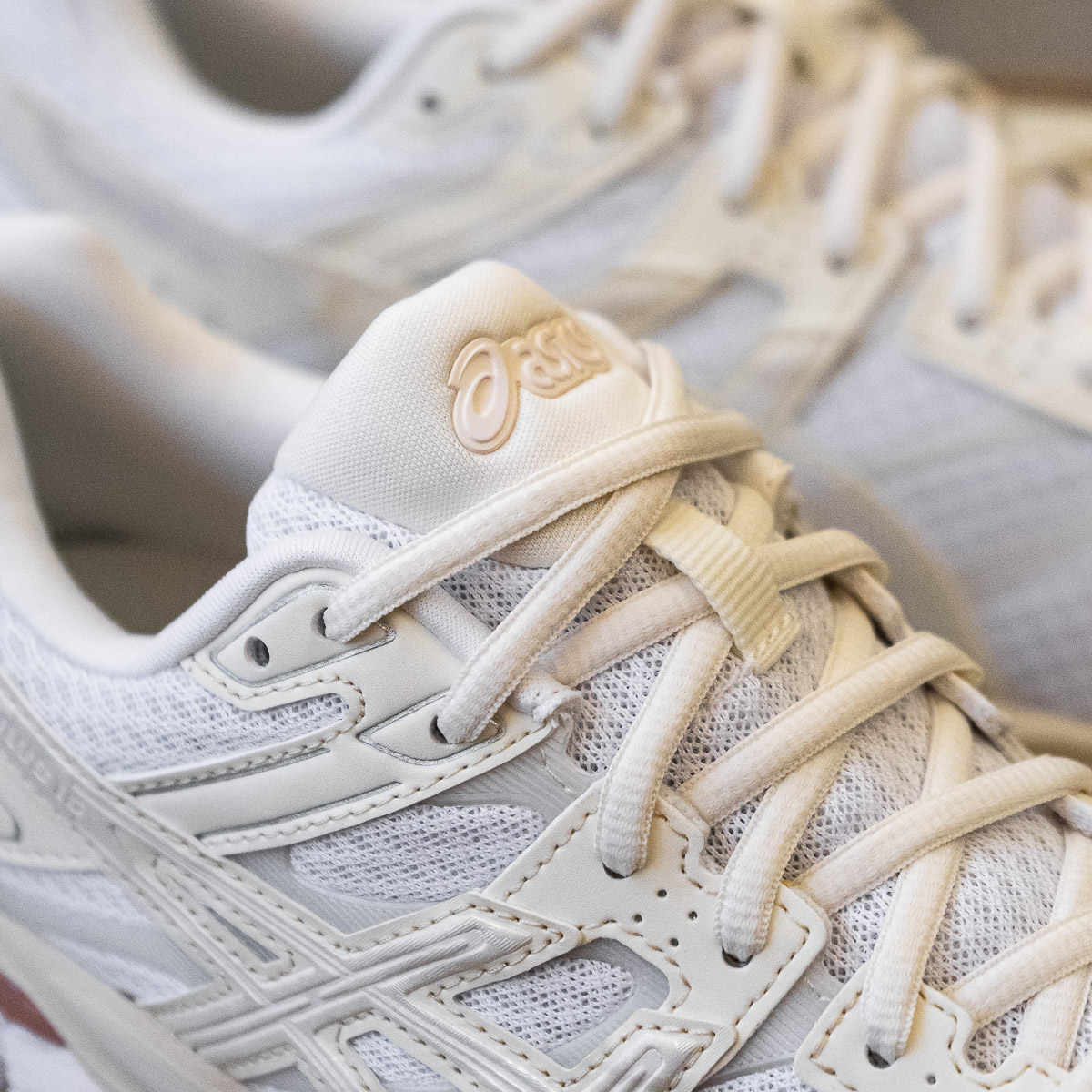 GEL-Cumulus 16 - White Cream