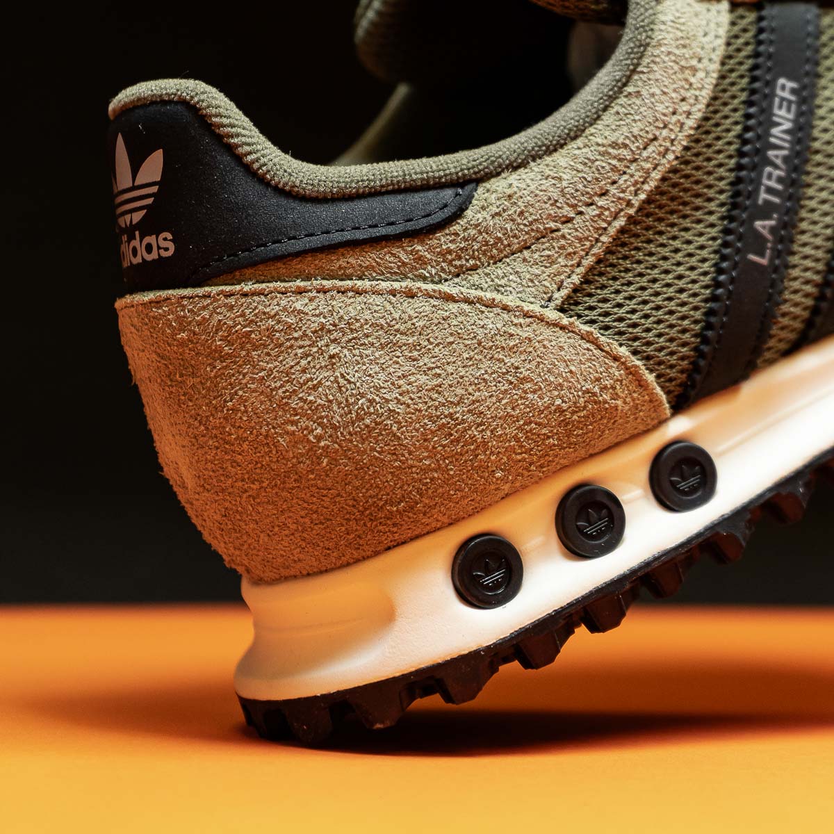 LA Trainer OG - Olive