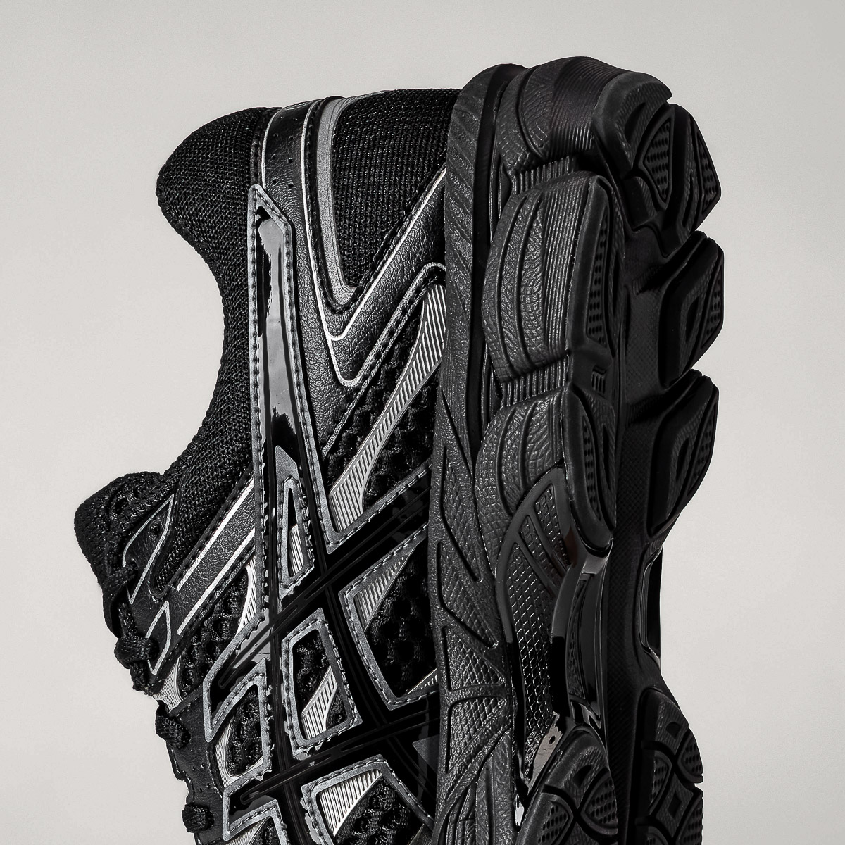 GEL-Cumulus 16 - Black