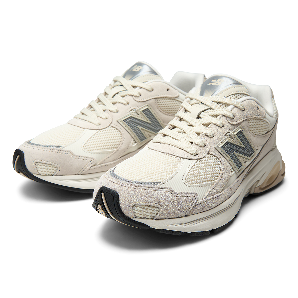 2010 - Beige