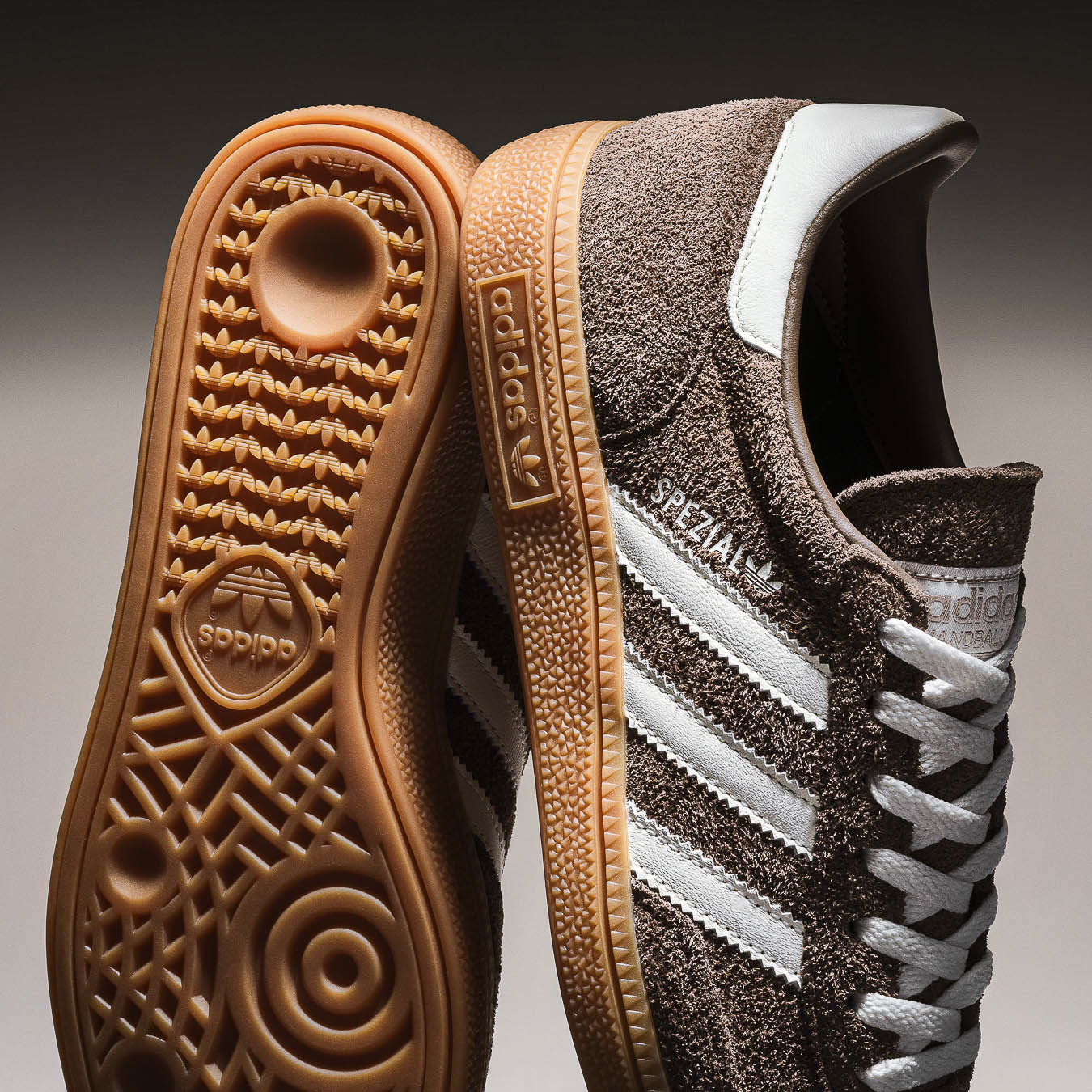 Handball Spezial - Earth Strata