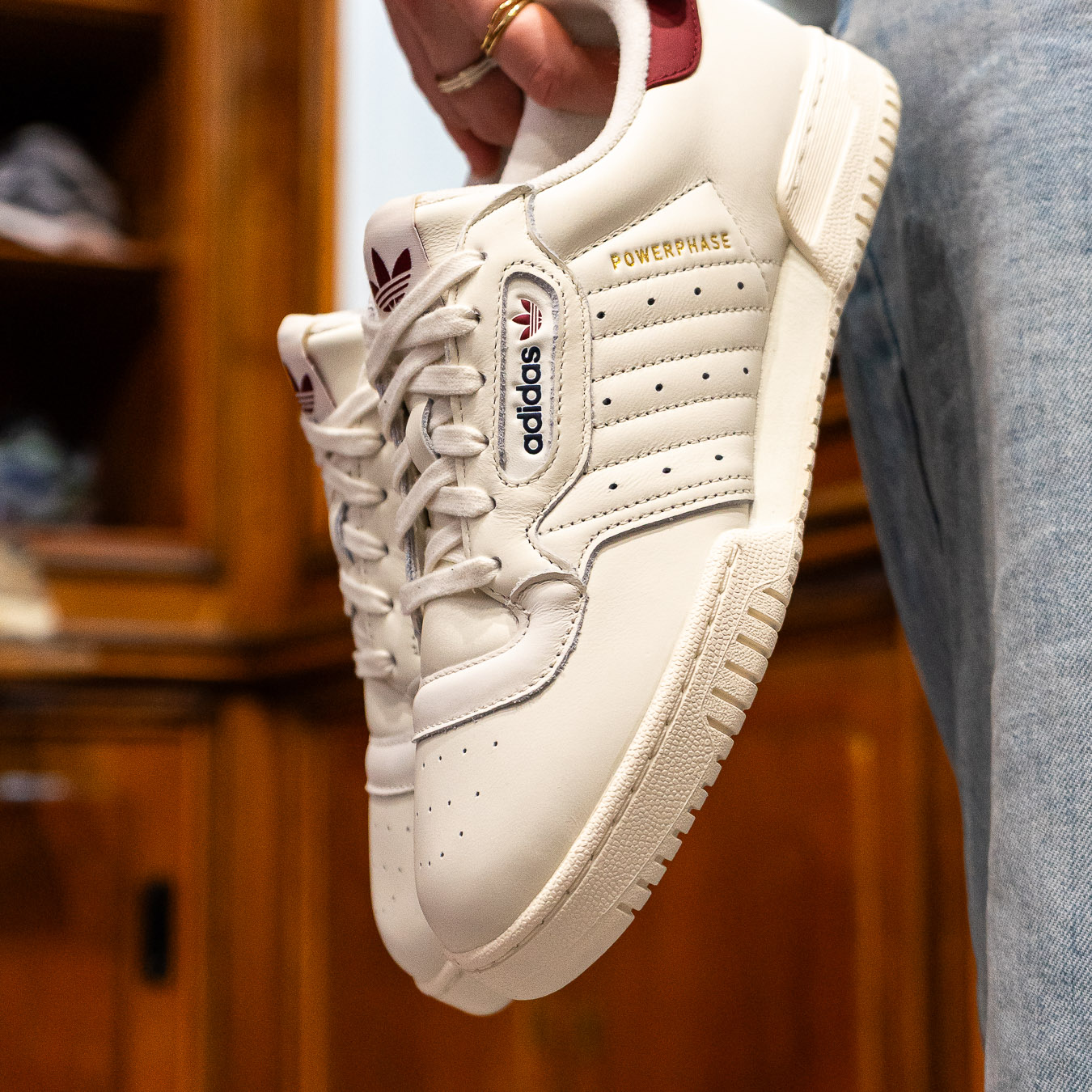 Powerphase - Off White Red