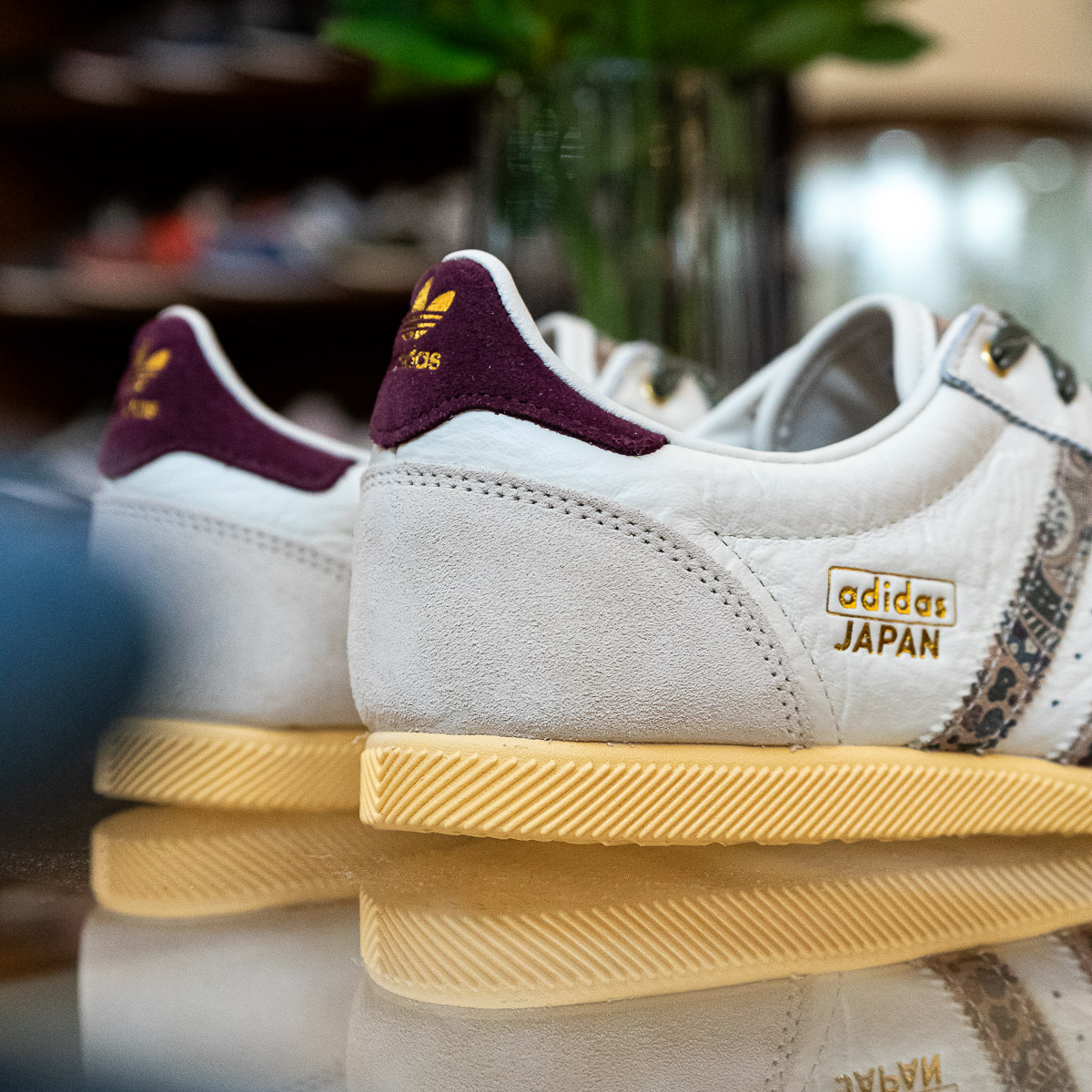 Japan - Liberty London- Off White