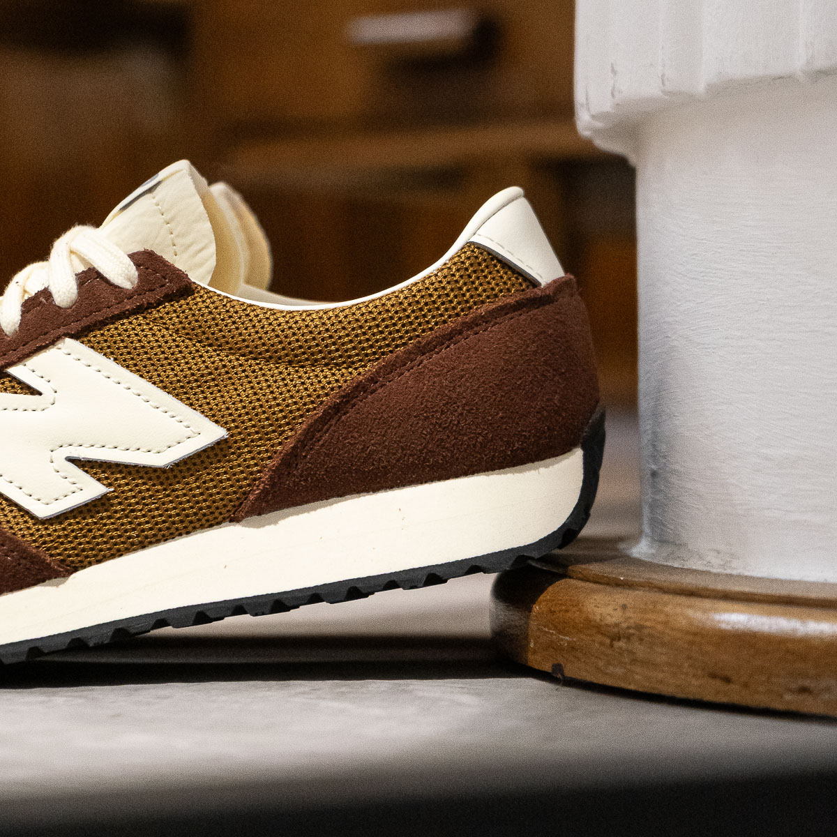 471 - Brown