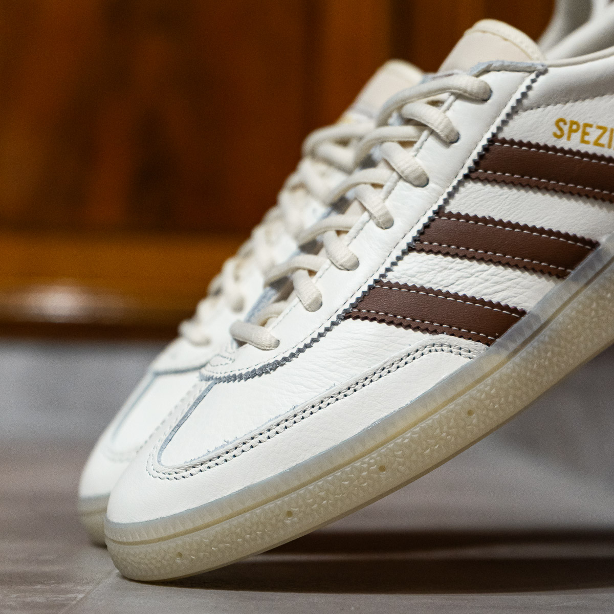 Handball Spezial - Cream