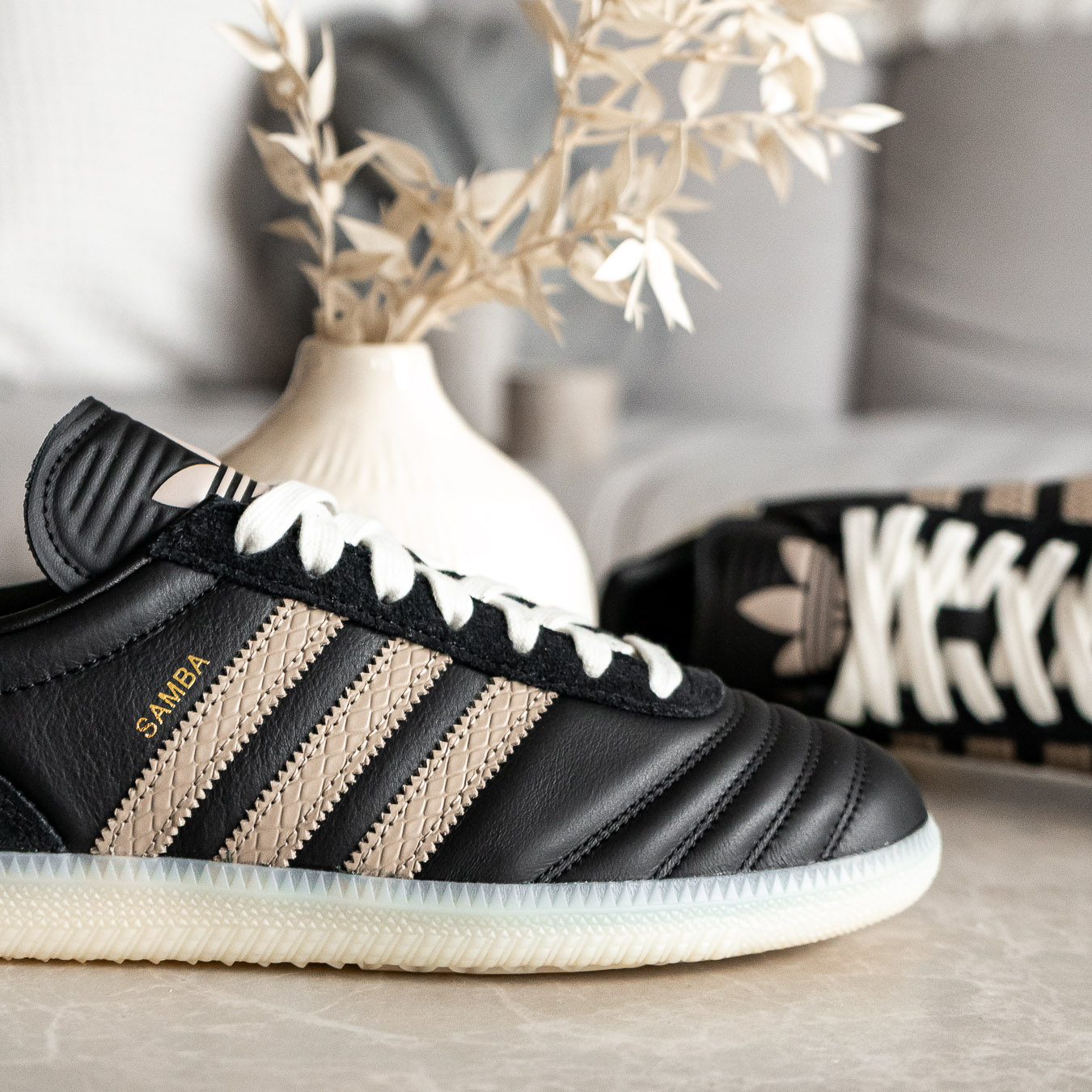 Samba JP - Black
