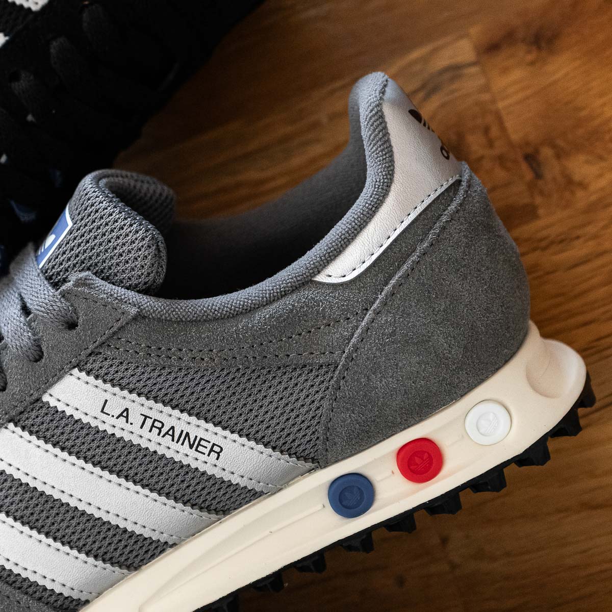 LA Trainer OG - Grey Silver