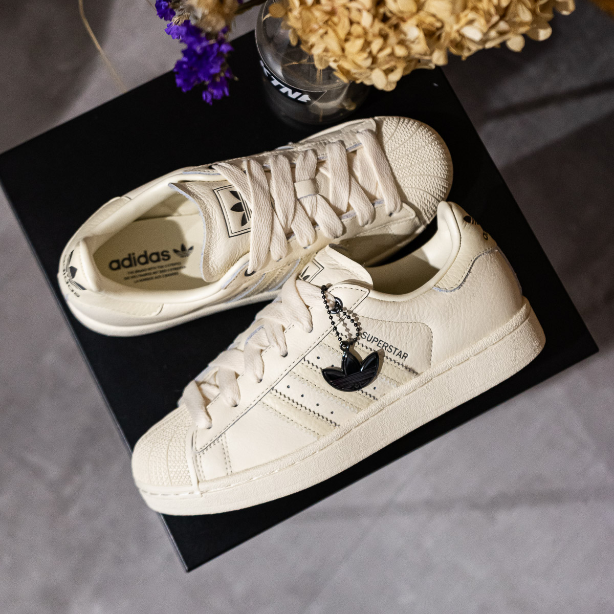 Superstar 2 - Cream White