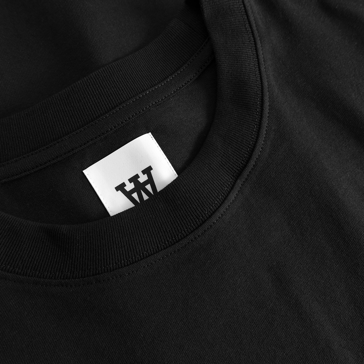 Liam T-Shirt - Cover