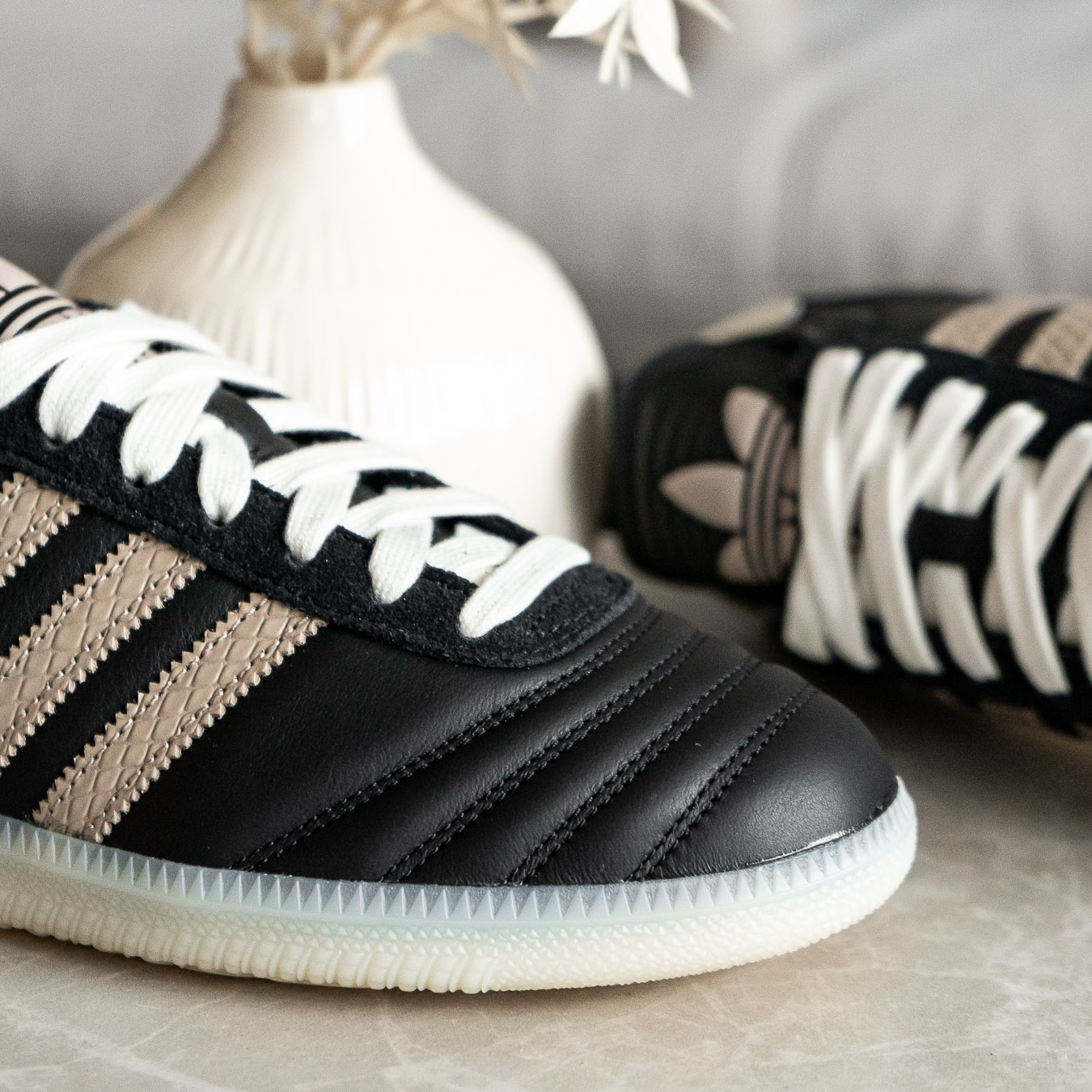 Samba JP - Black