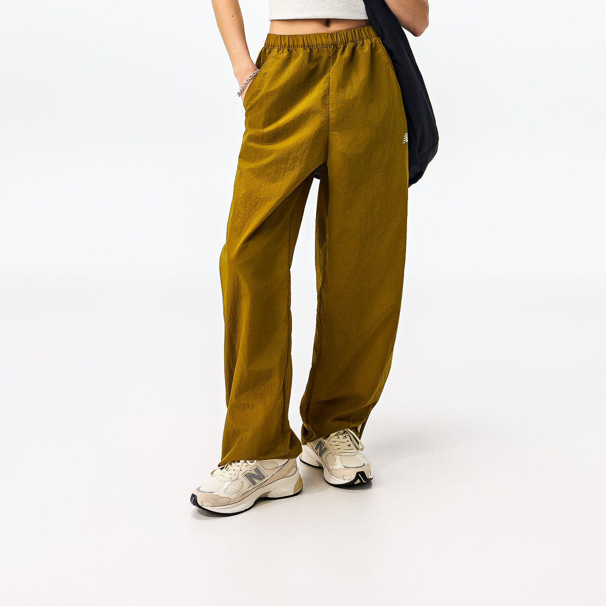 2010 - Beige