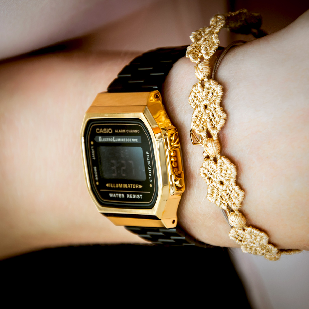 A168WEGB-1B - Vintage - Gold Black