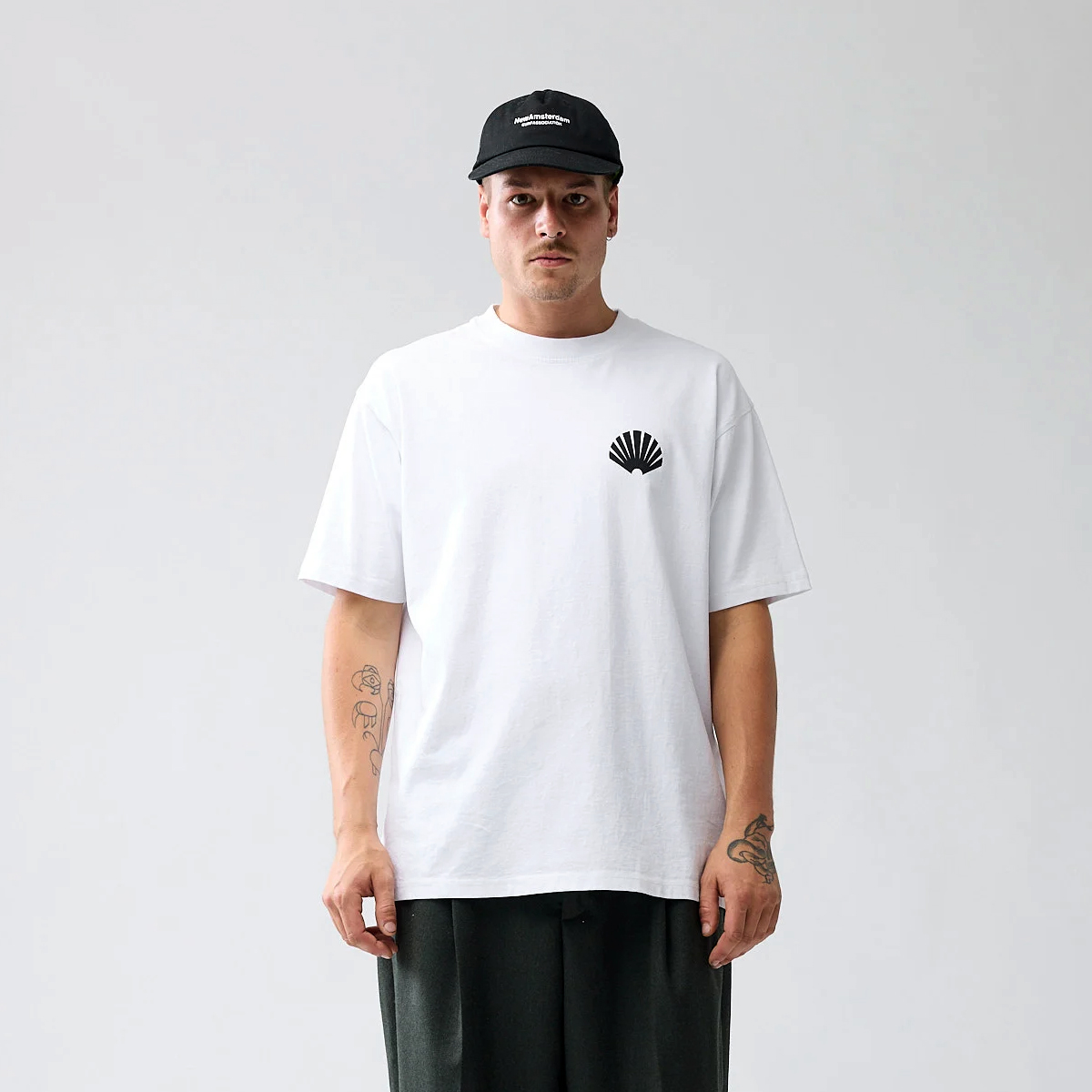 Logo T-Shirt - White Black