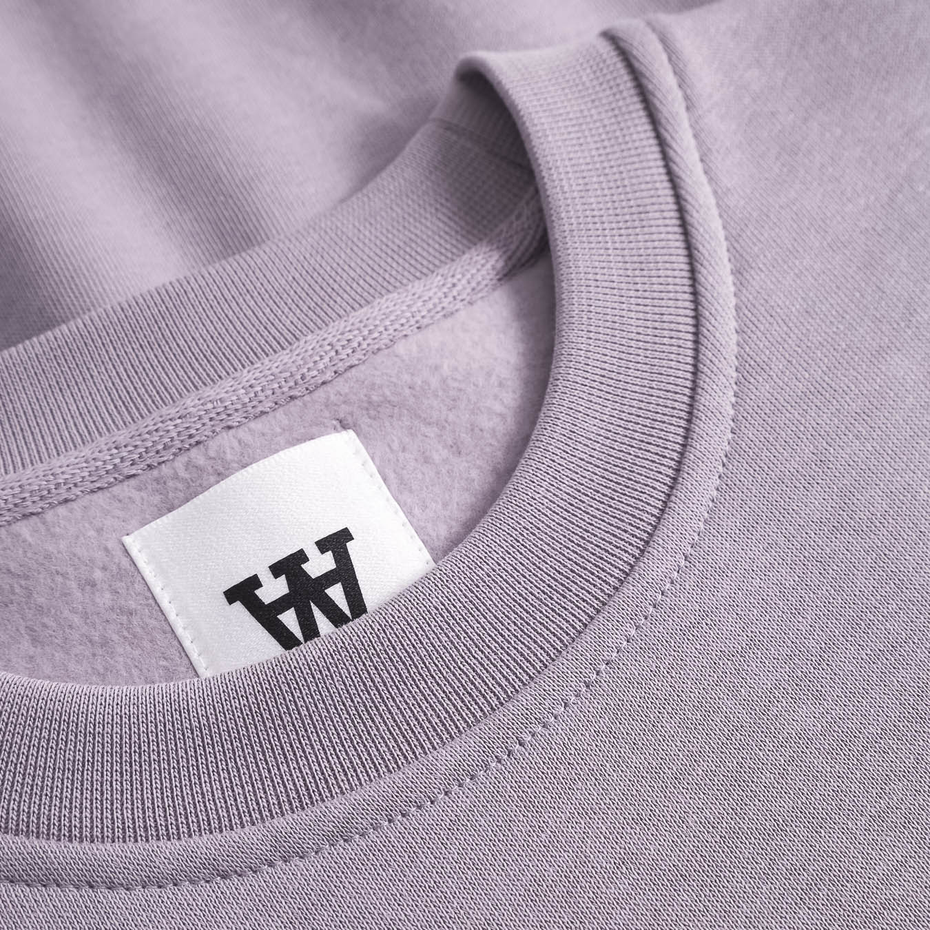 Noel Crewneck Sweatshirt - Lilac