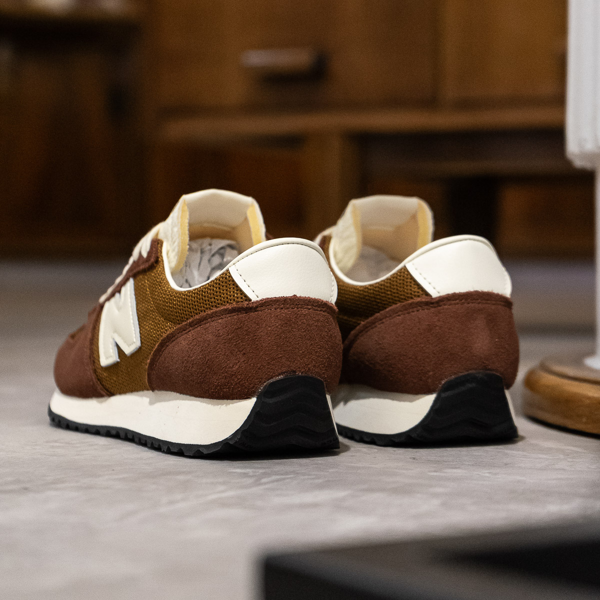 471 - Brown