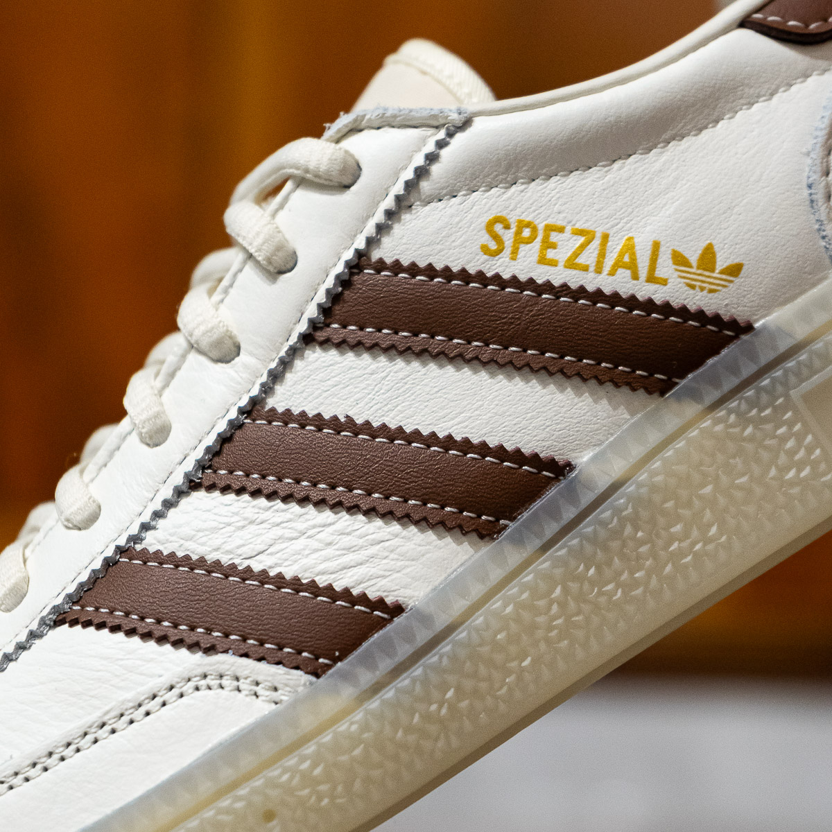 Handball Spezial - Cream