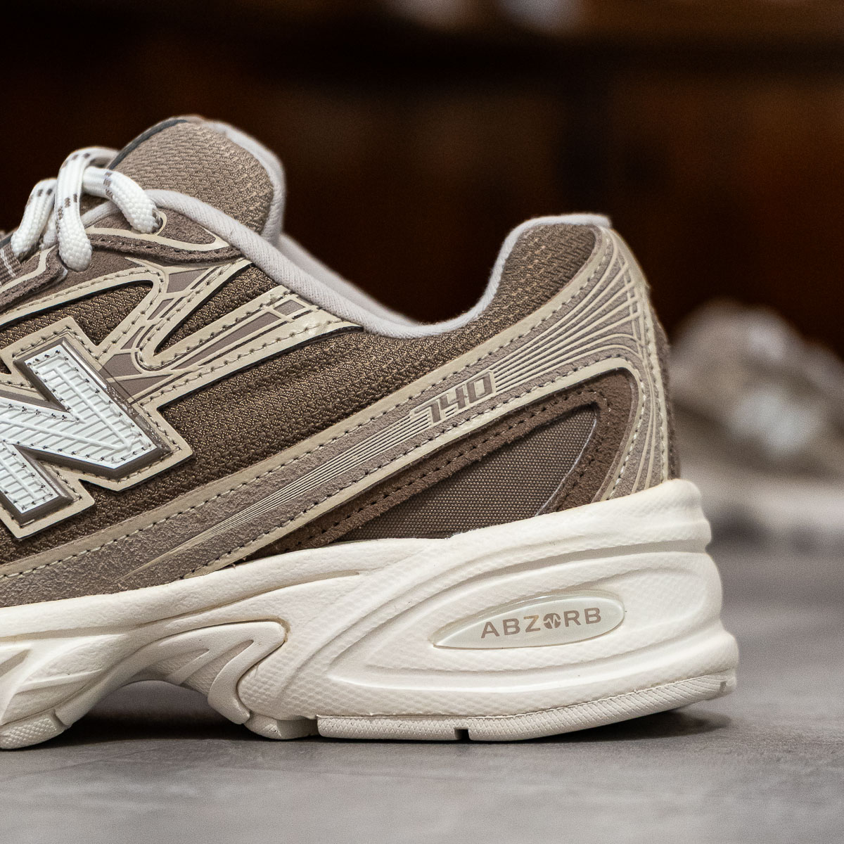 740 - Brown