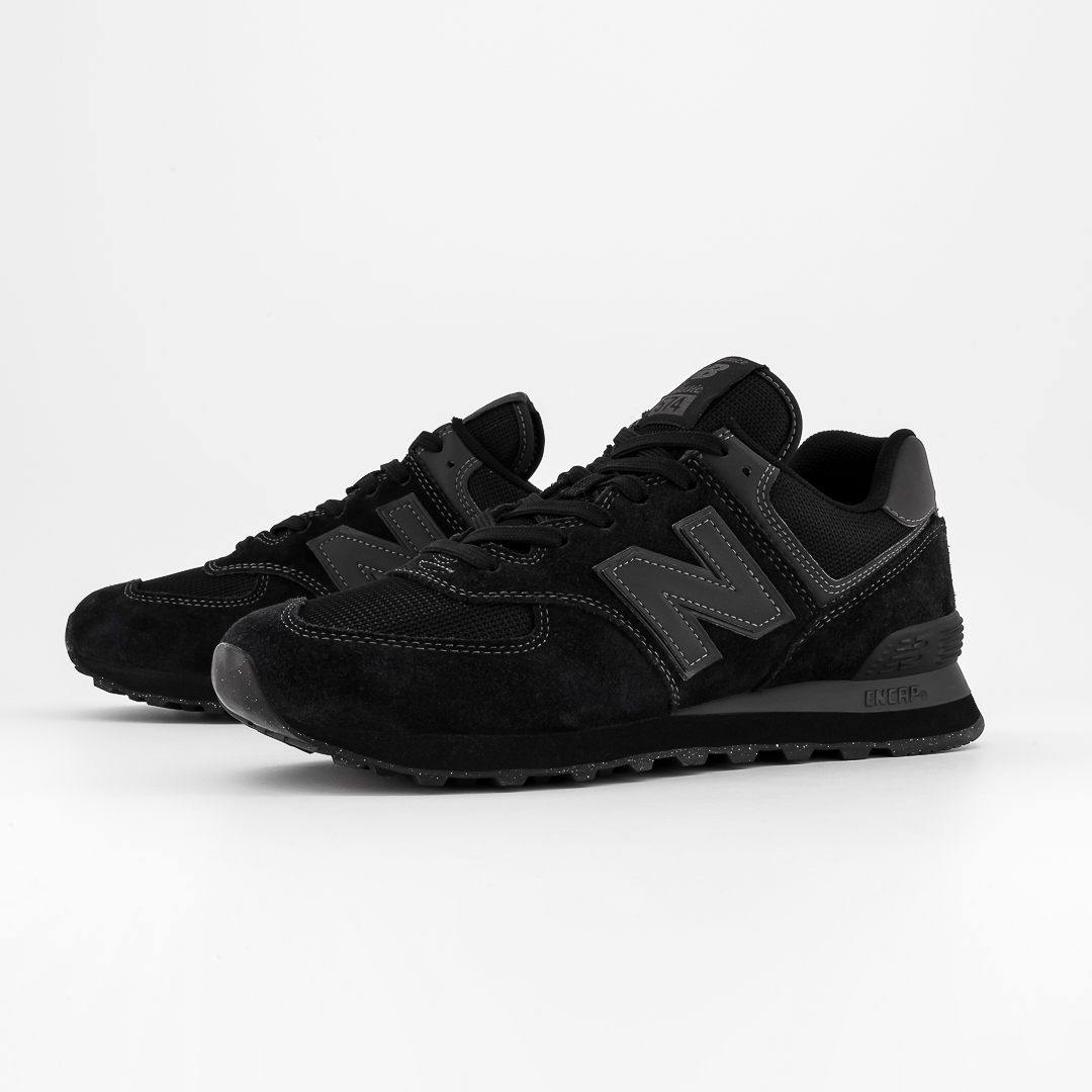 574 Classic - All Black
