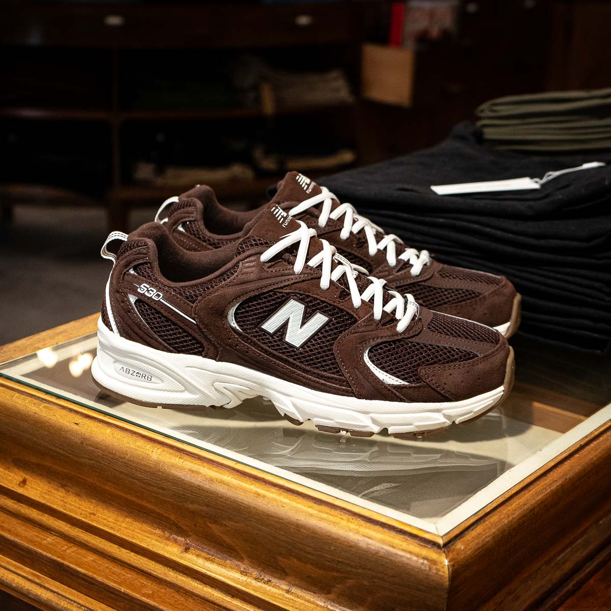 530 - Brown