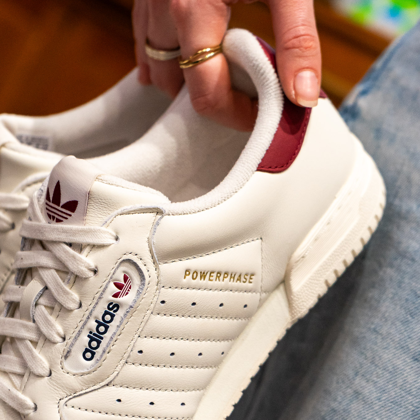 Powerphase - Off White Red
