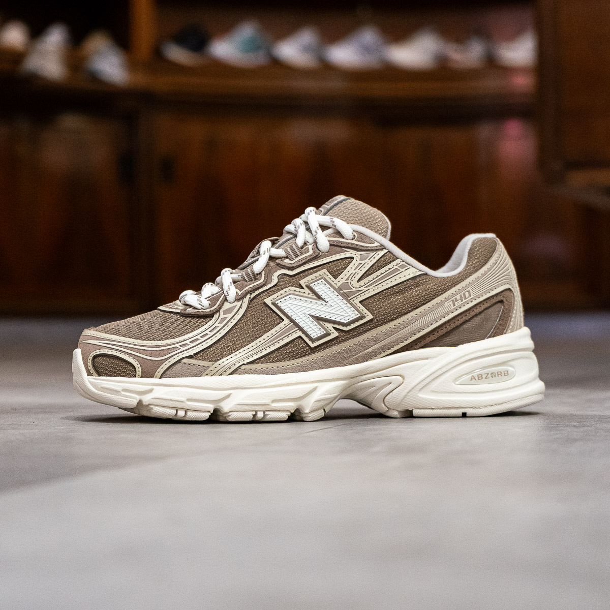 740 - Brown