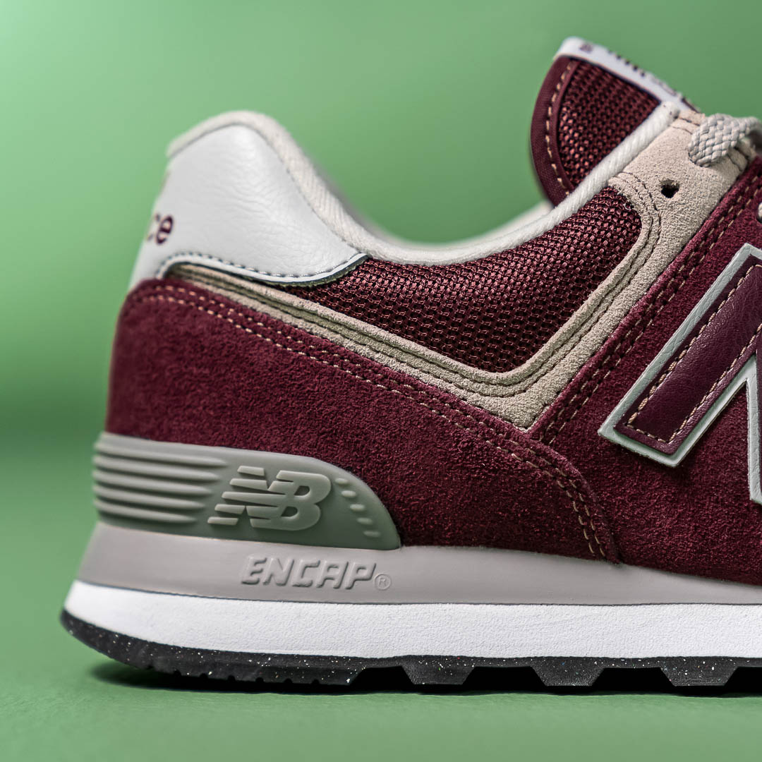 574 Classic - Burgundy