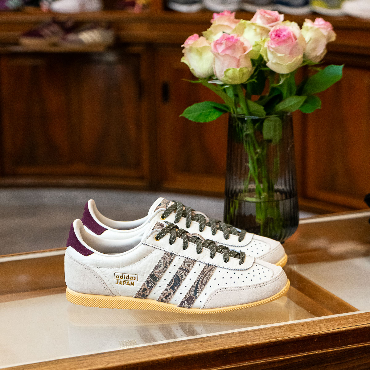 Japan - Liberty London- Off White
