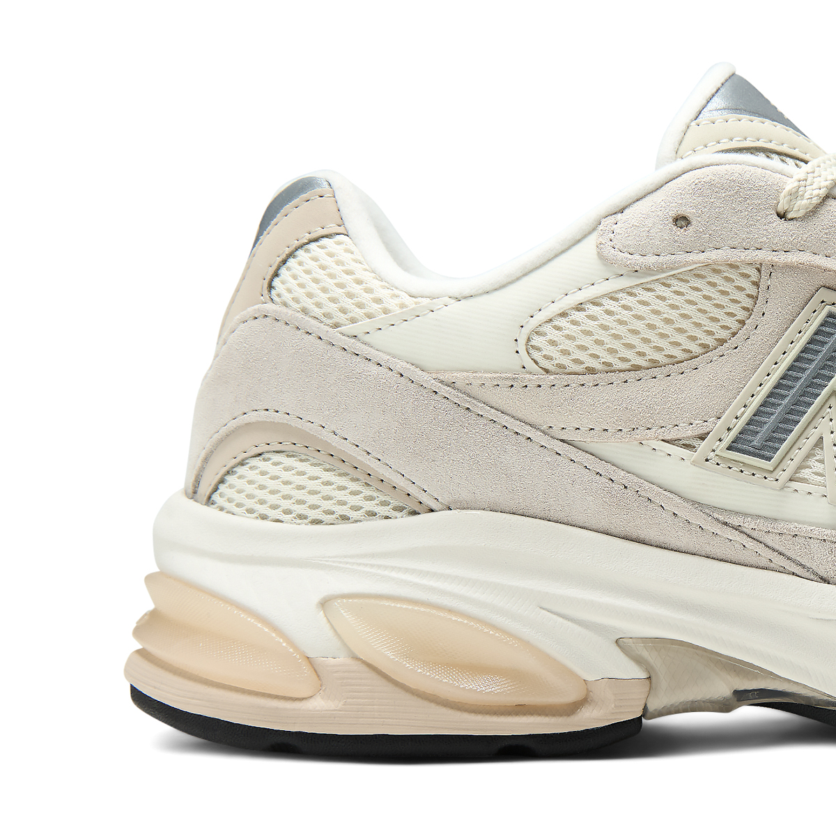 2010 - Beige