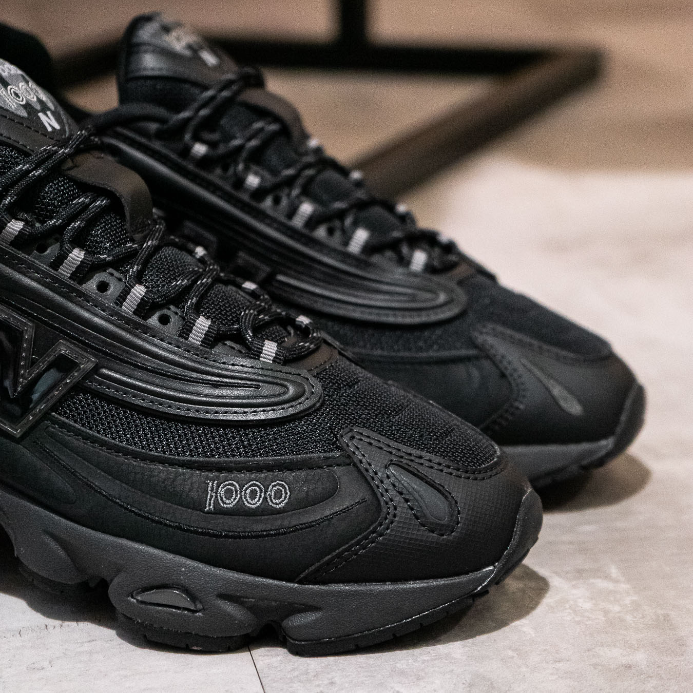 1000 - CORDURA® - Black Cement