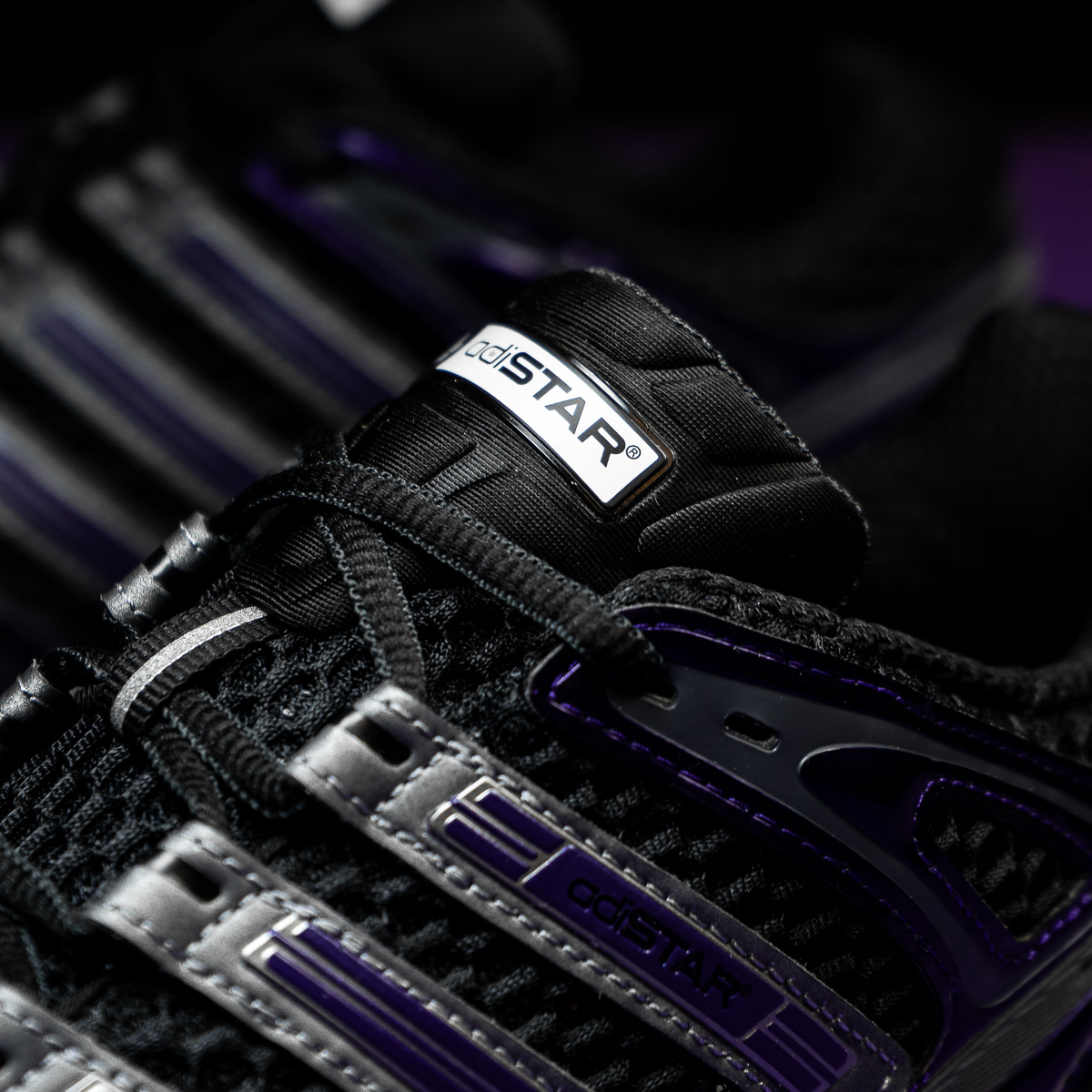 Adistar Control 5 - Black Purple