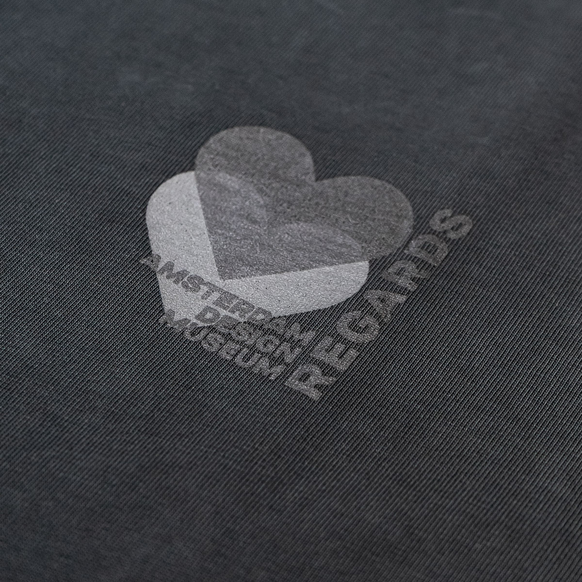 Museum Heart T-Shirt - Washed Black