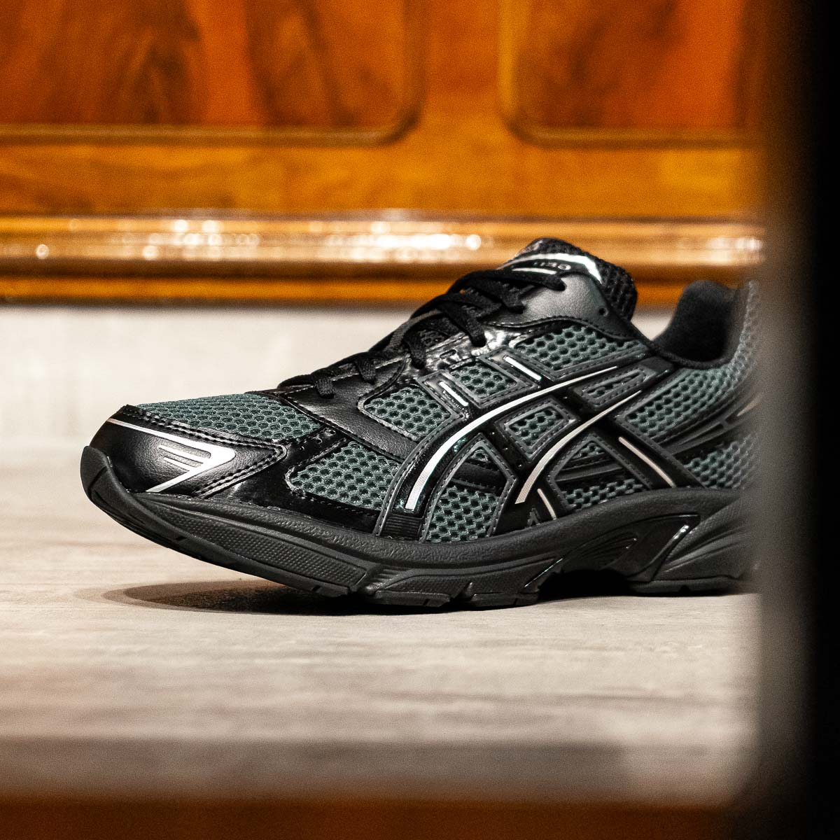GEL-1130 - Black