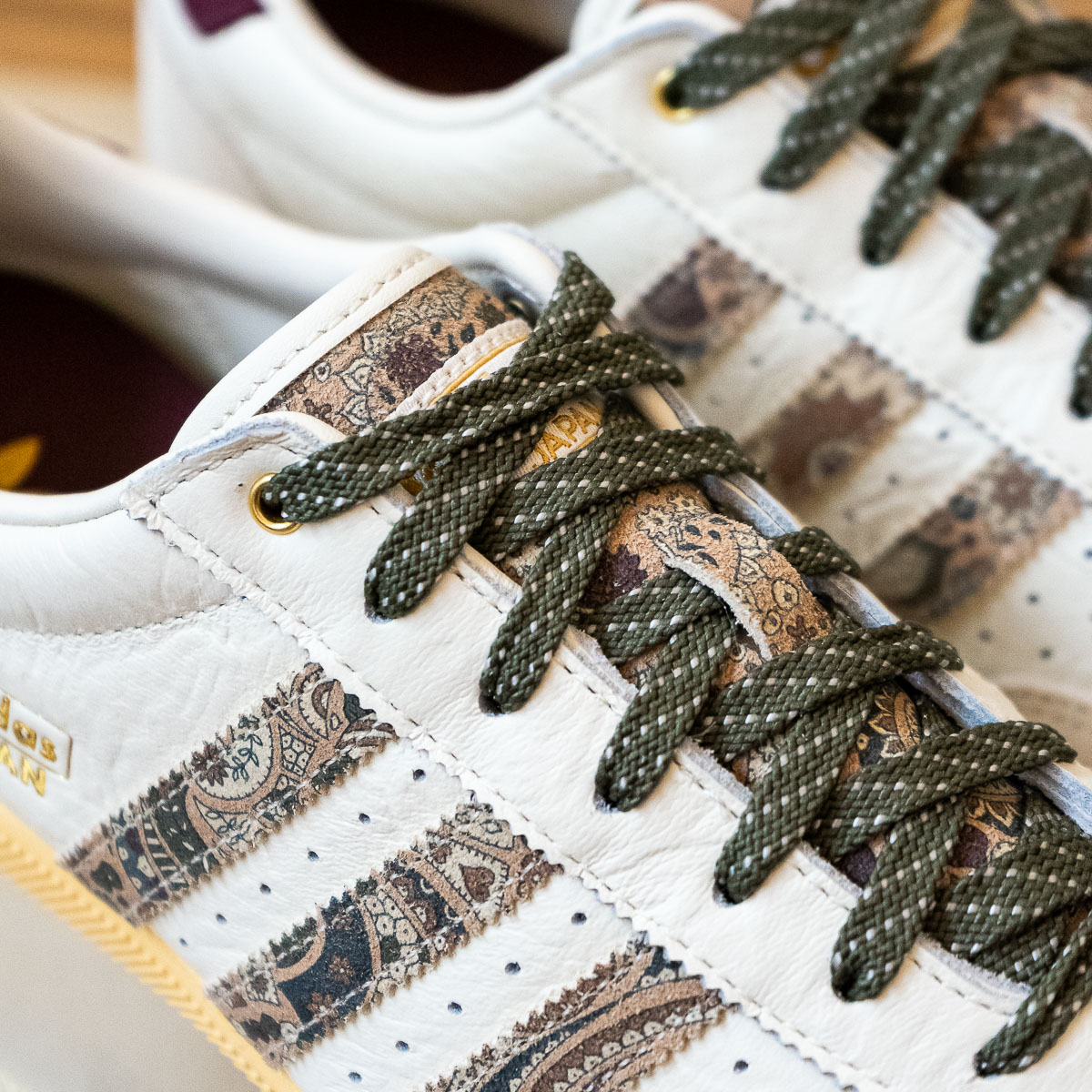 Japan - Liberty London- Off White