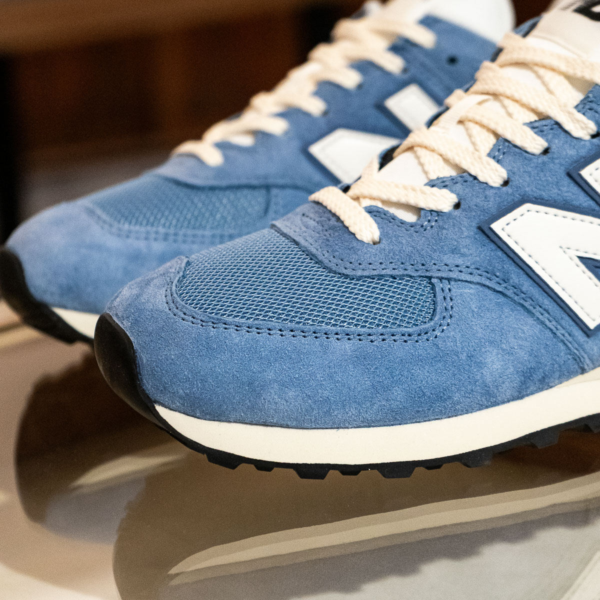 574 - Blue