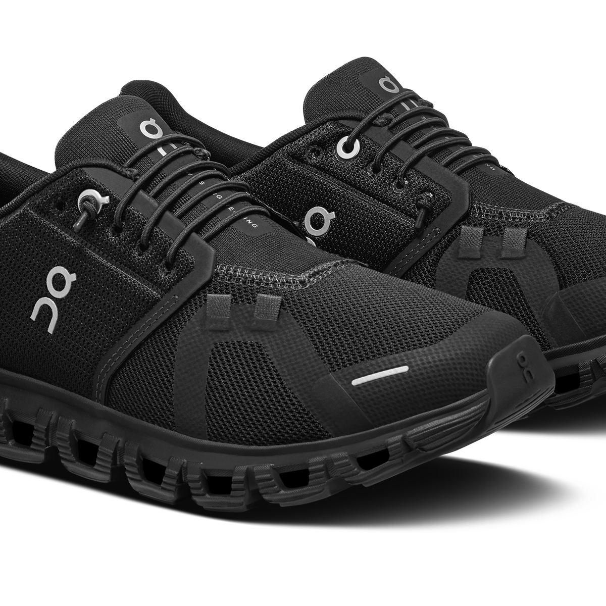 Cloud 6 W - Black