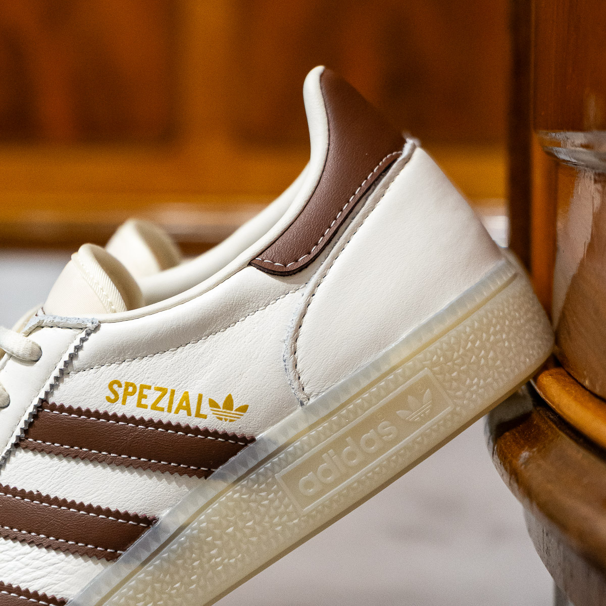 Handball Spezial - Cream