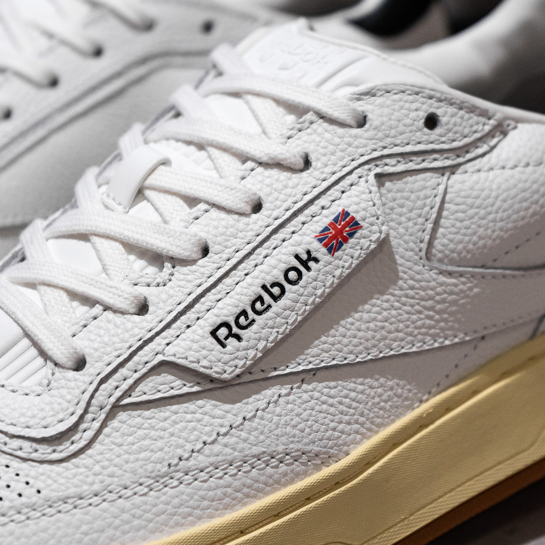 Club C LTD - White Vintage Black