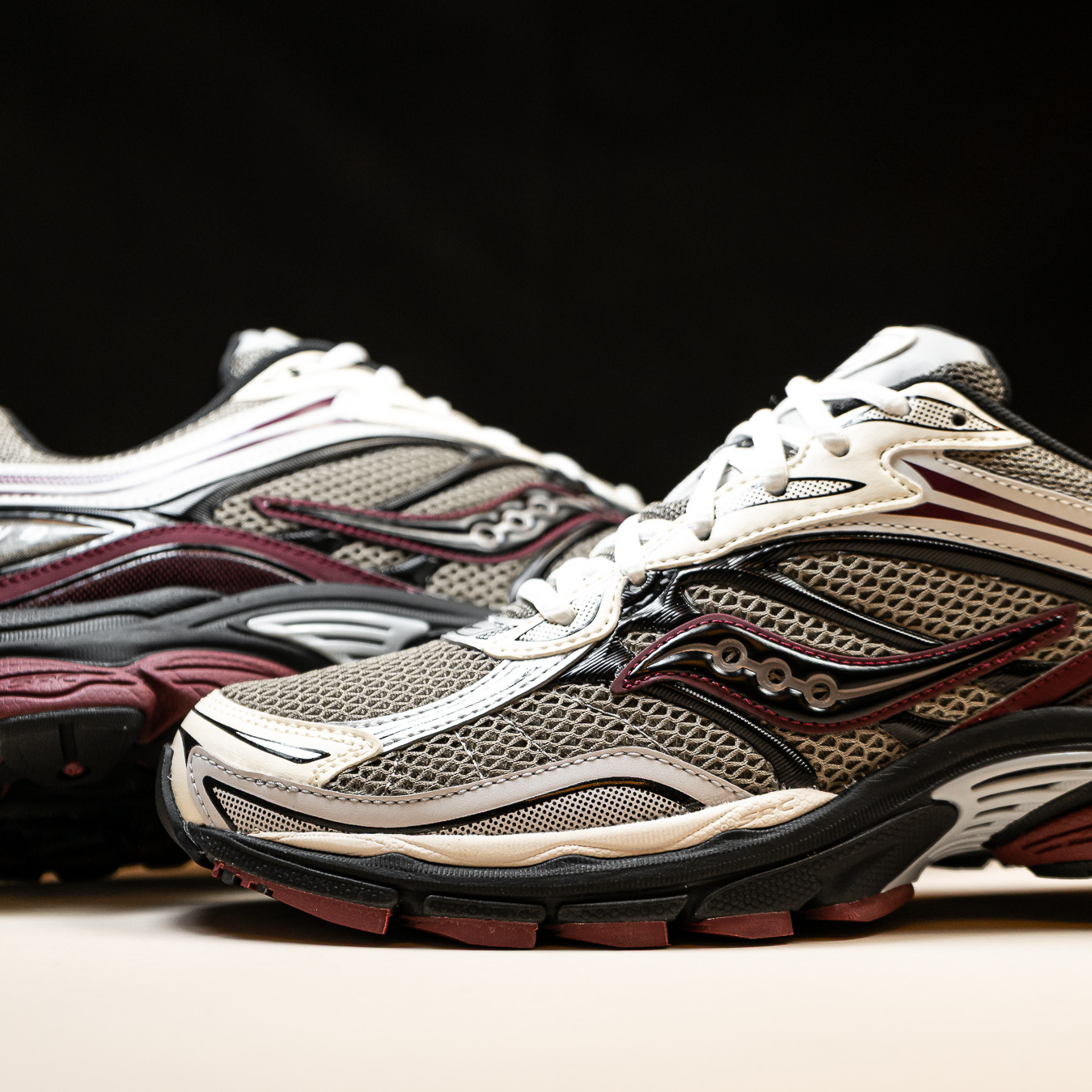 PROGRID OMNI 9 - Tan Maroon