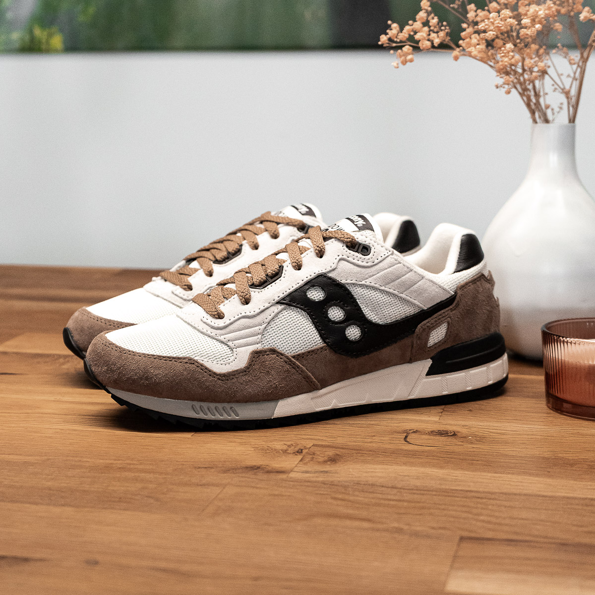 Shadow 5000 - Brown