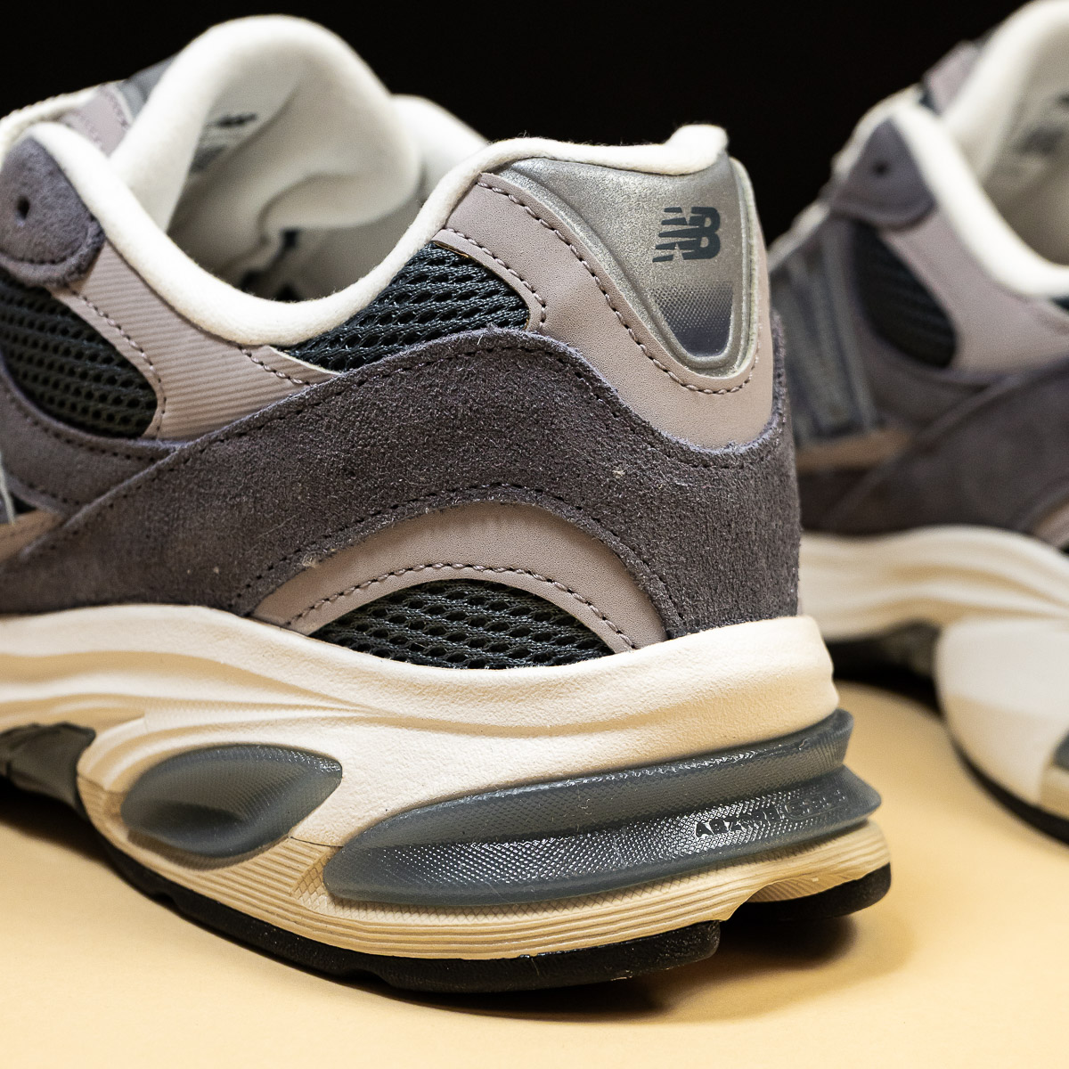2010 - Neptune Grey
