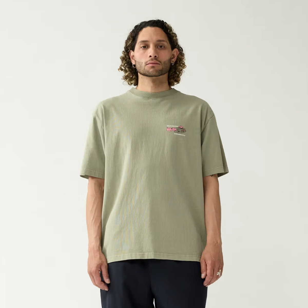 Lilies T-Shirt - Green