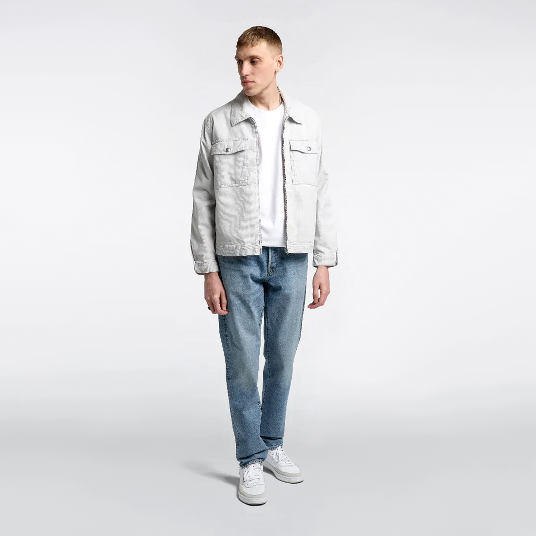 Regular Tapered Jeans - Blue Light Used